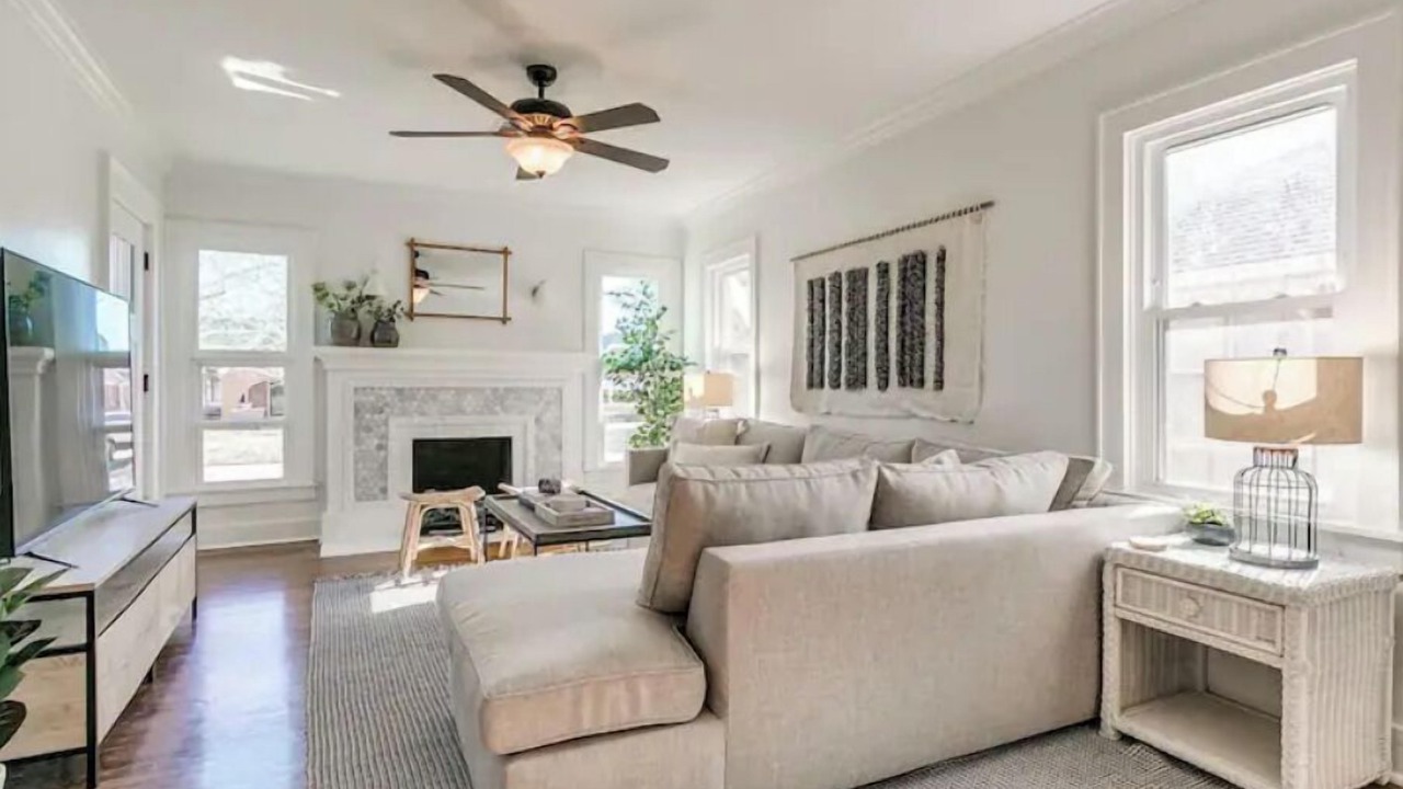 Photo of Livingroom in Miller