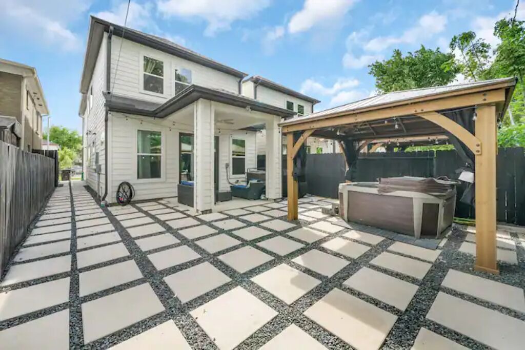 Photo of Patio Balcony in South Central Houston