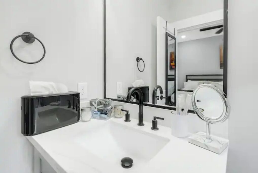 Photo of Bathroom in South Central Houston
