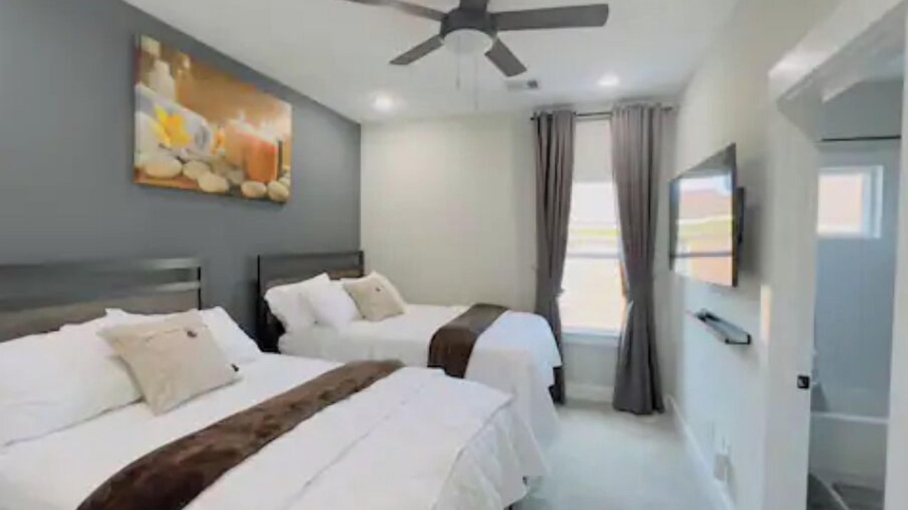 Photo of Bedroom in South Central Houston