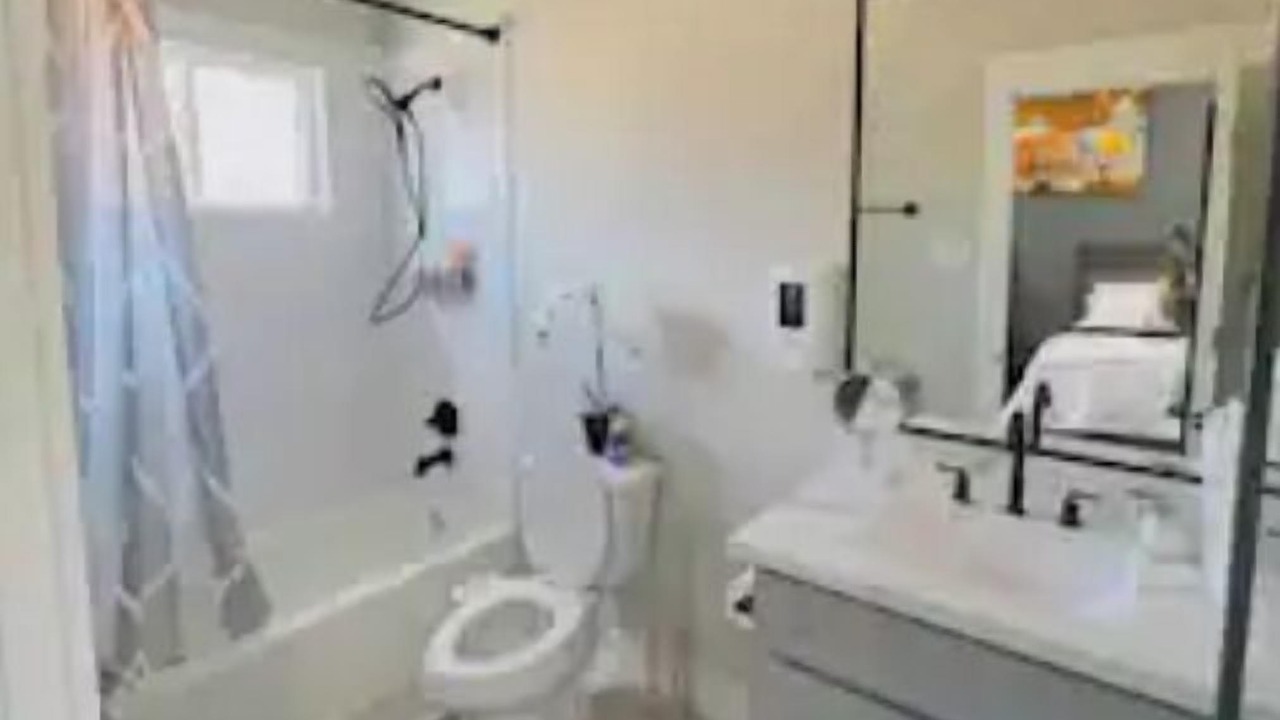 Photo of Bathroom in South Central Houston