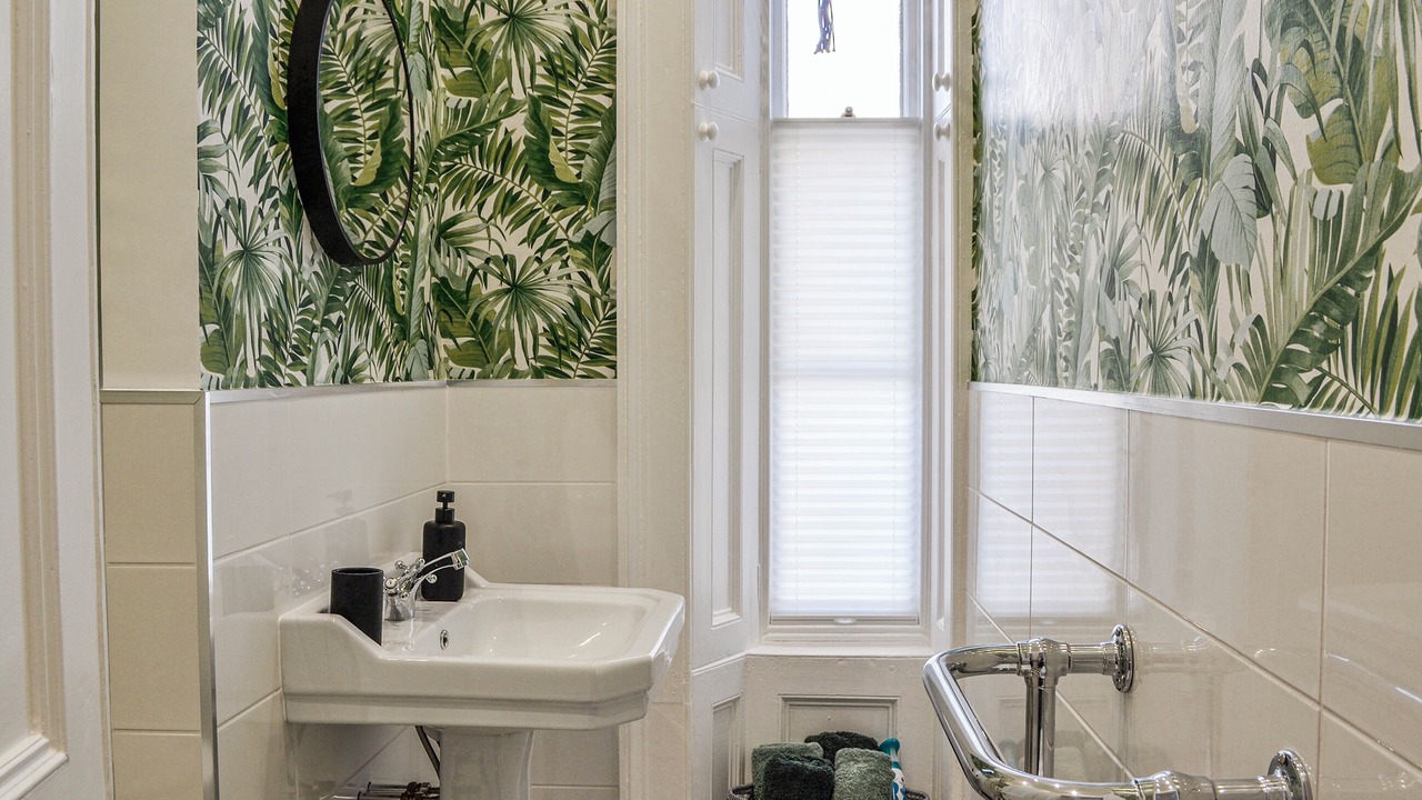 Photo of Bedroom in Montrose