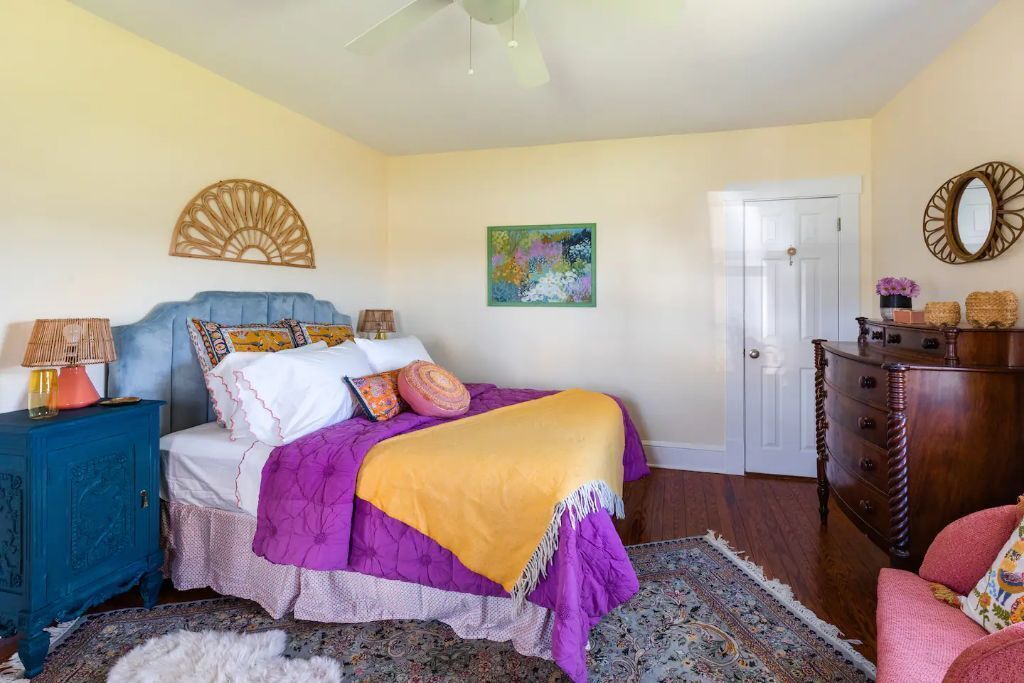 Photo of Bedroom in Cobham