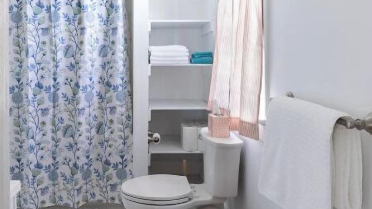 Photo of Bathroom in Cobham