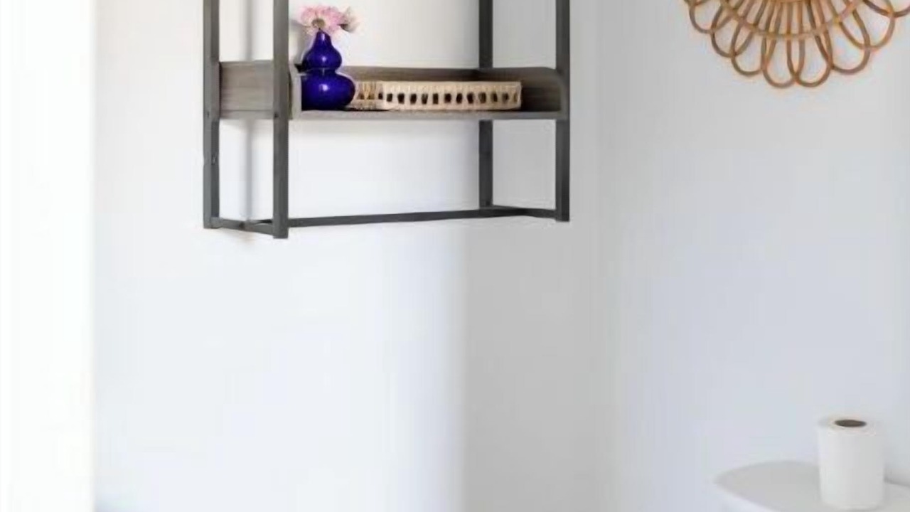 Photo of Bathroom in Cobham