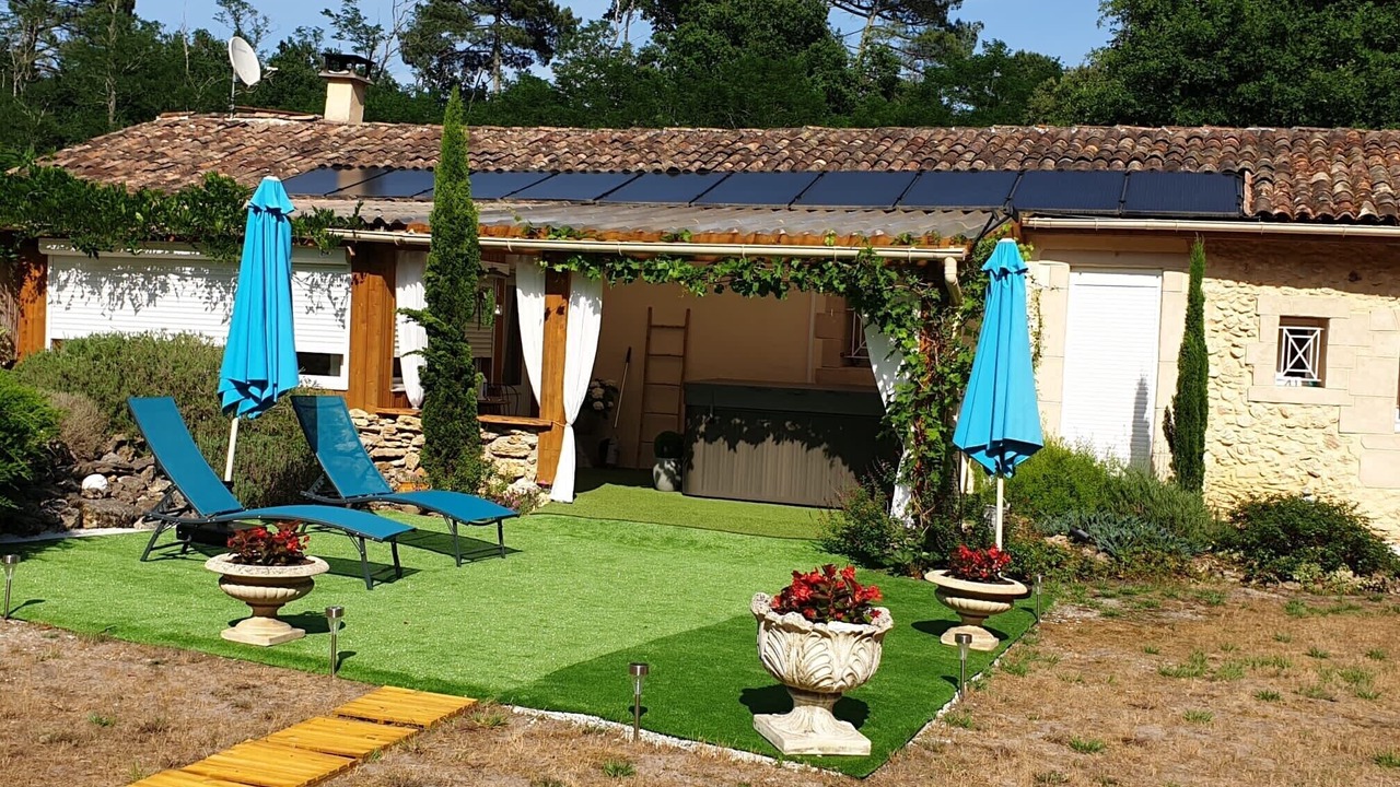 Photo of Outdoor in Noaillan