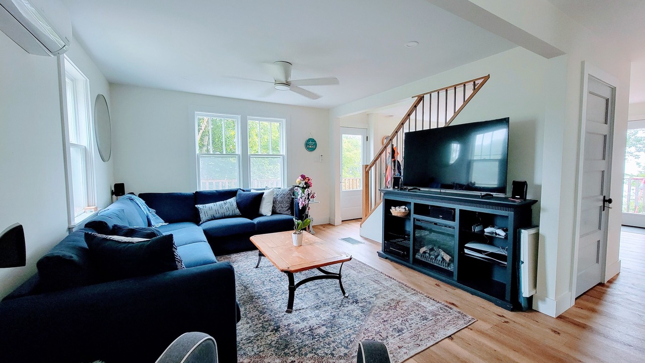 Photo of Livingroom in Mill Cove