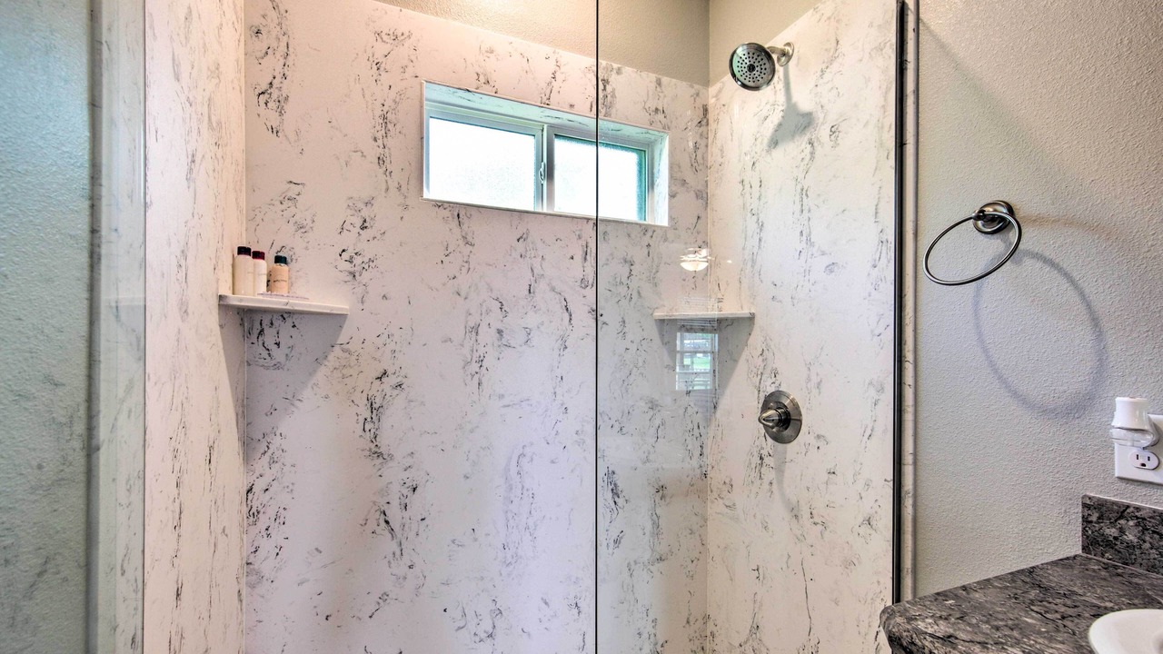 Photo of Bathroom in Carolyn Estates