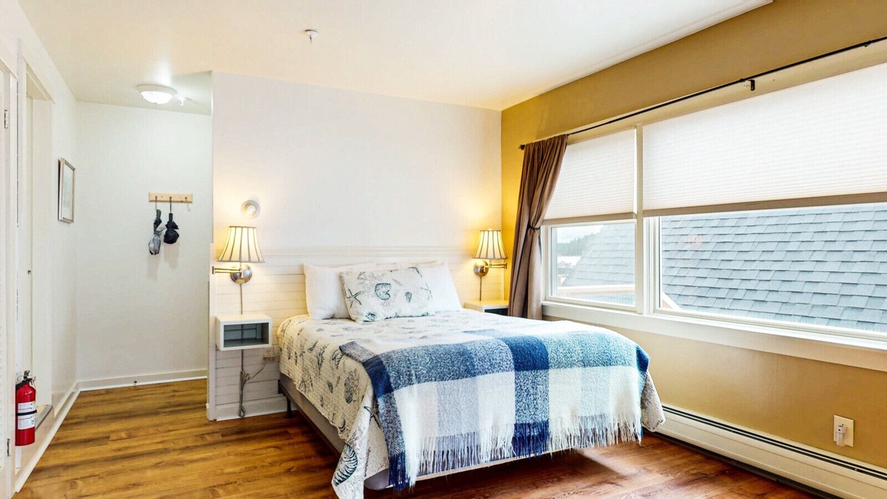 Photo of Bedroom in Stonington