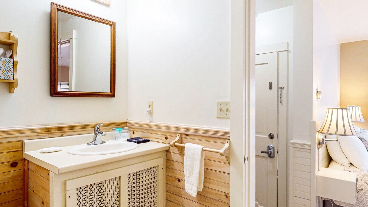 Photo of Bathroom in Stonington