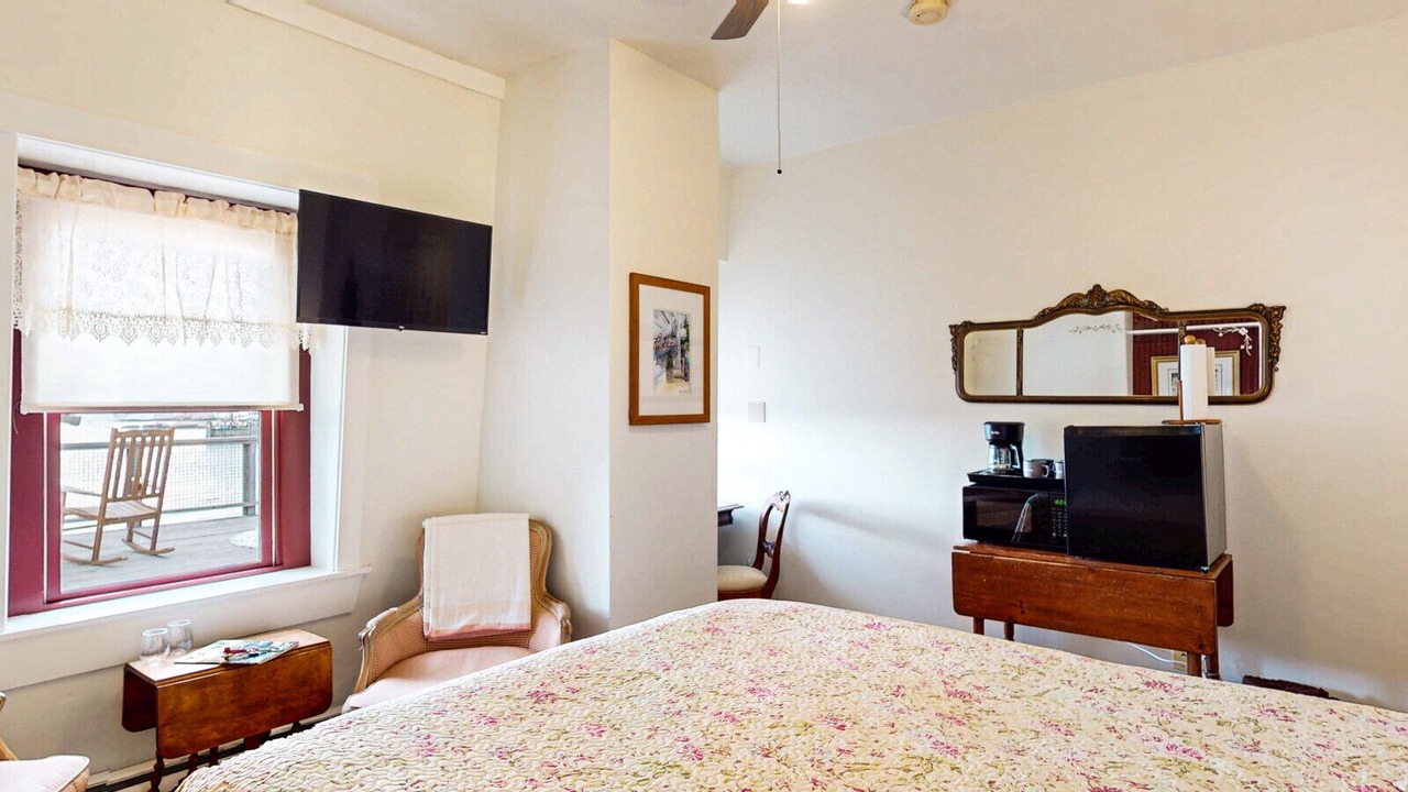 Photo of Bedroom in Stonington