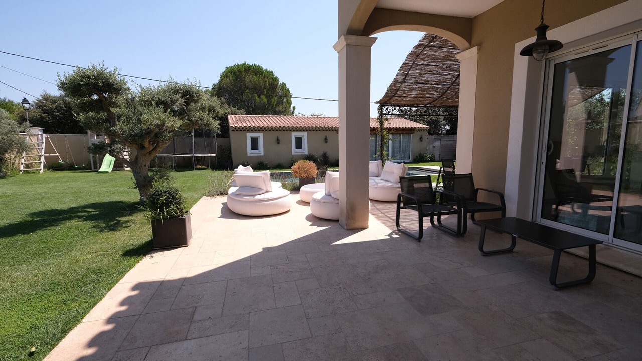 Photo of Patio Balcony in Aureille