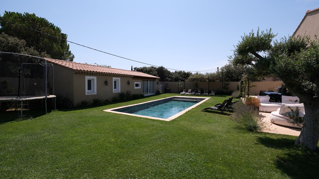 Photo of Outdoor in Aureille