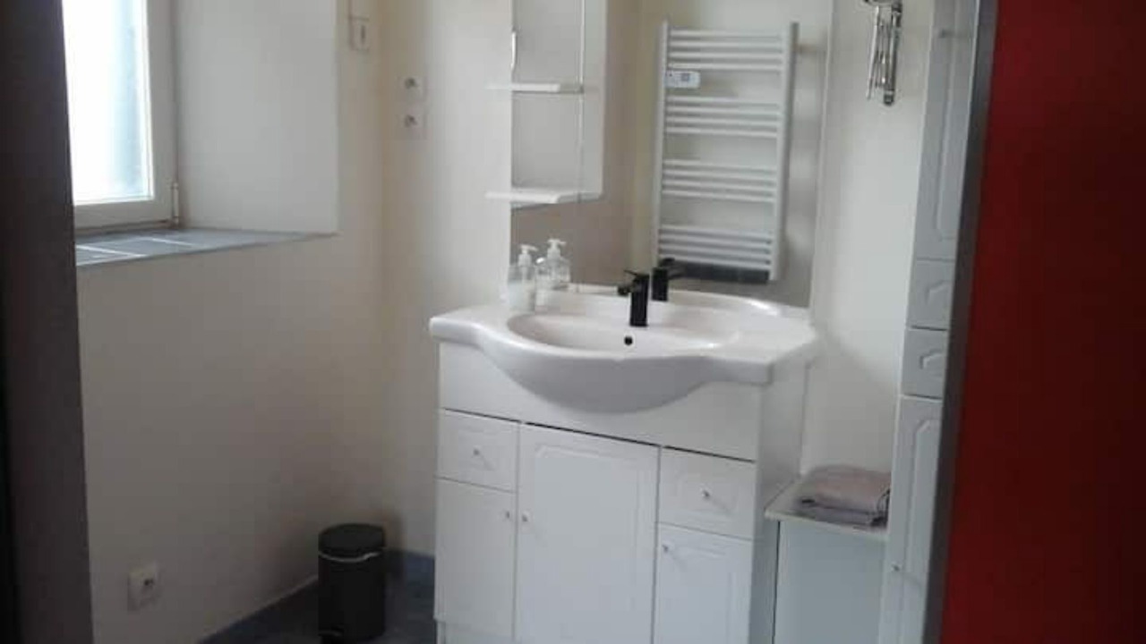 Photo of Bathroom in Plouigneau