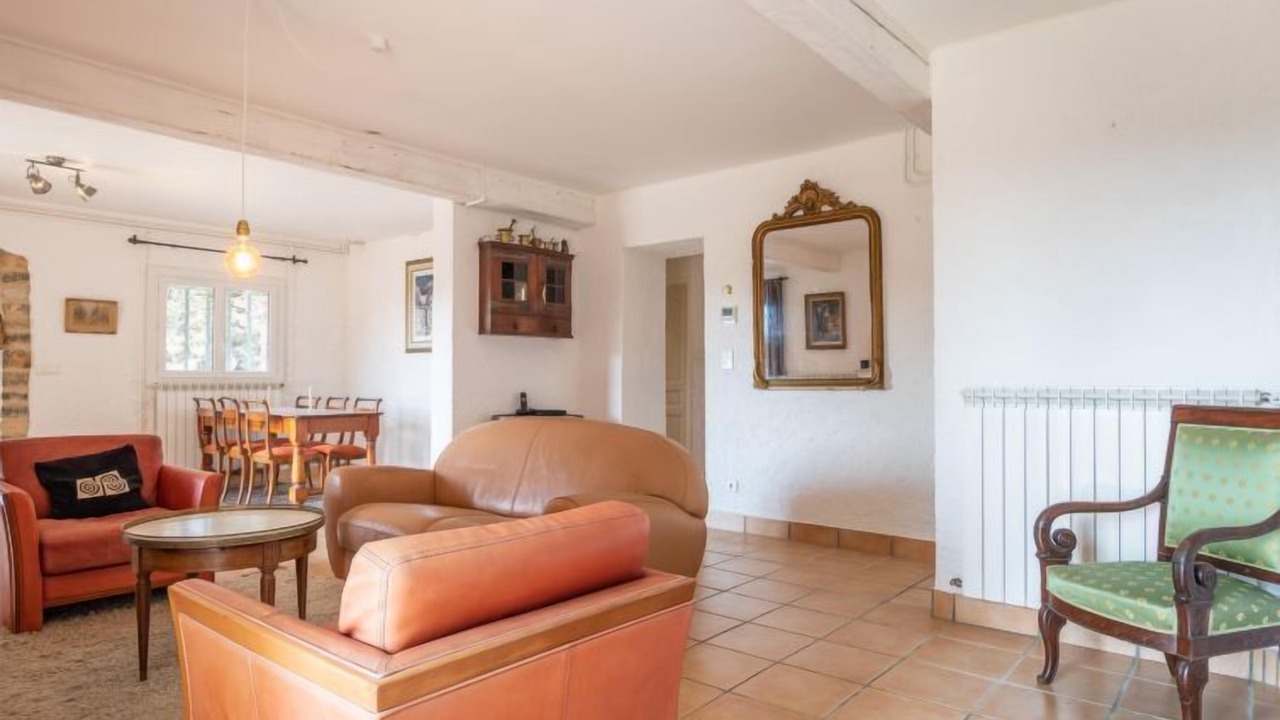 Photo of Livingroom in Tourtour