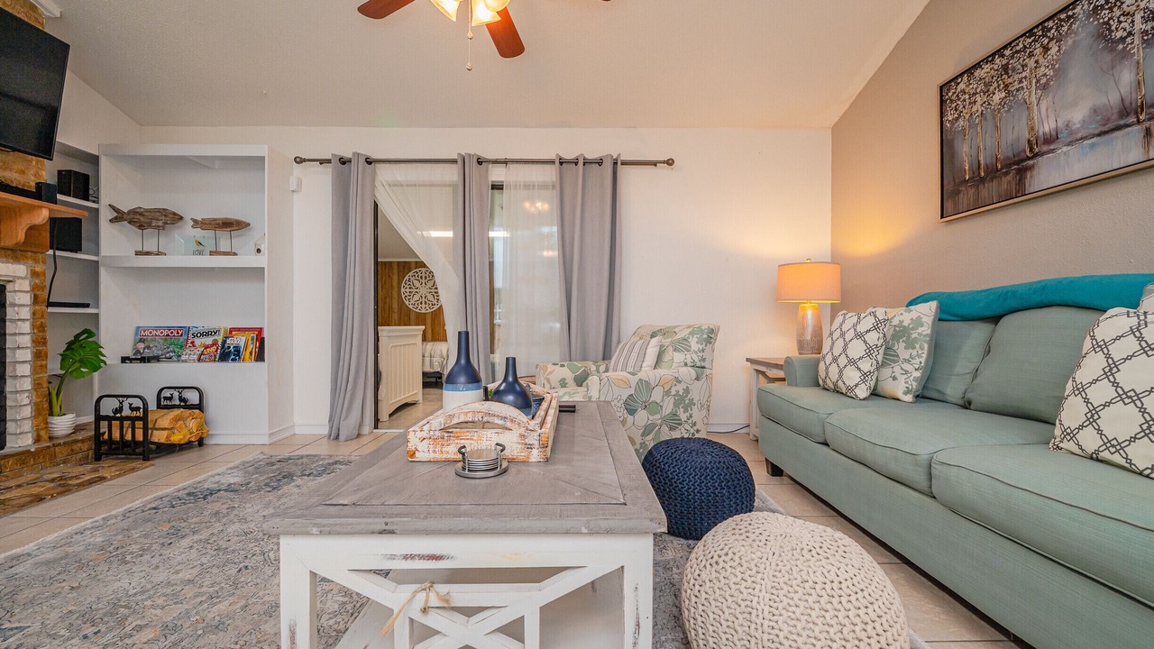 Photo of Livingroom in Aransas Pass