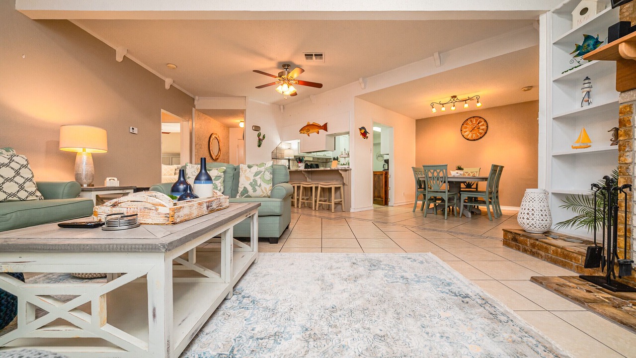 Photo of Livingroom in Aransas Pass