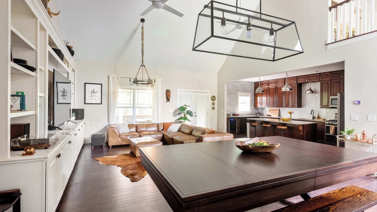 Photo of Others in Edgewood