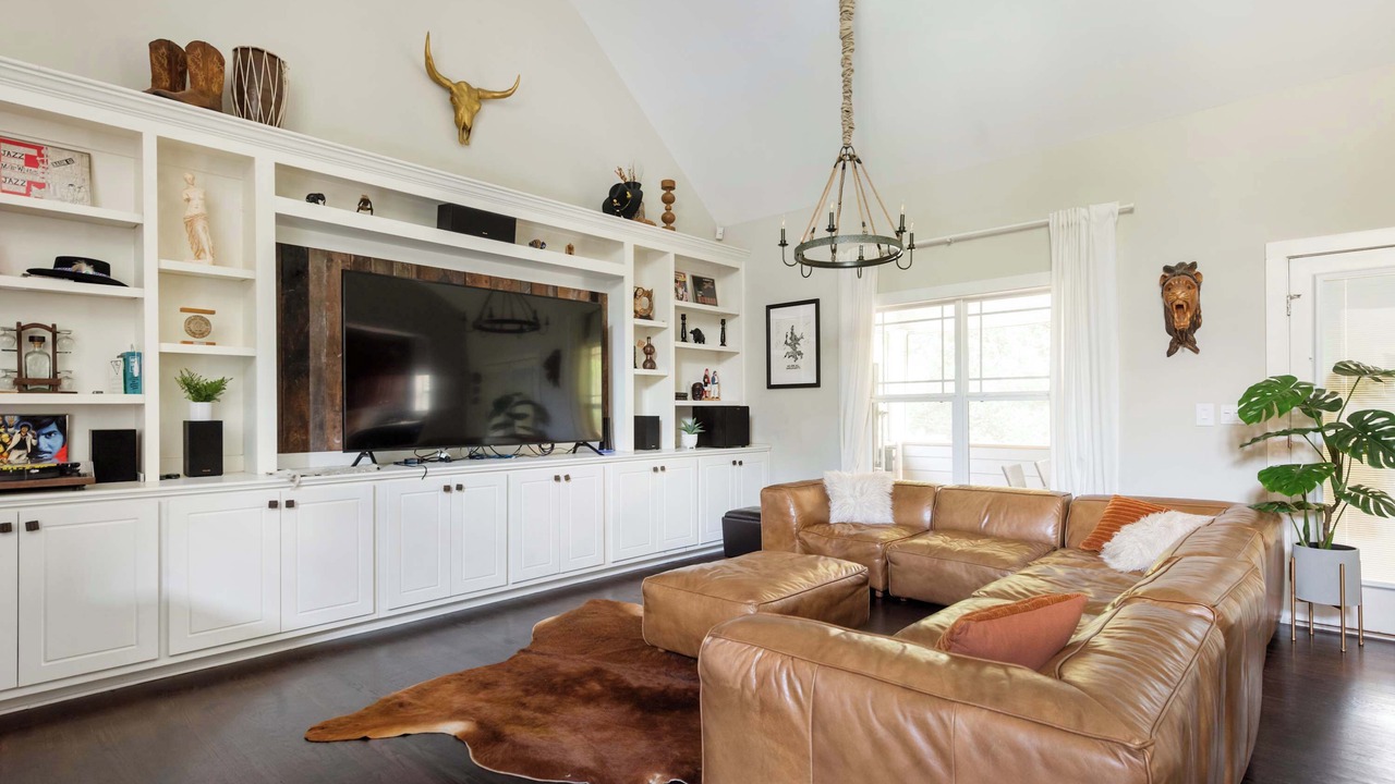 Photo of Livingroom in Edgewood