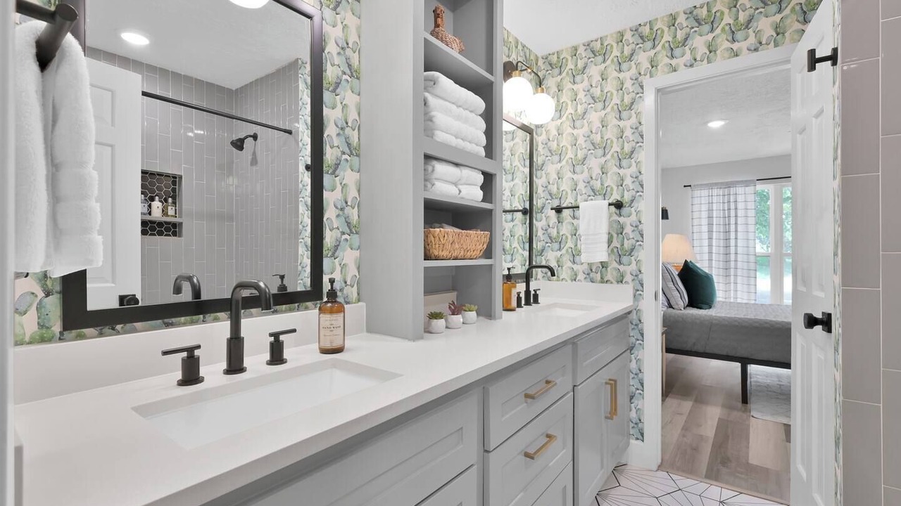 Photo of Bathroom in Walden on Lake Conroe