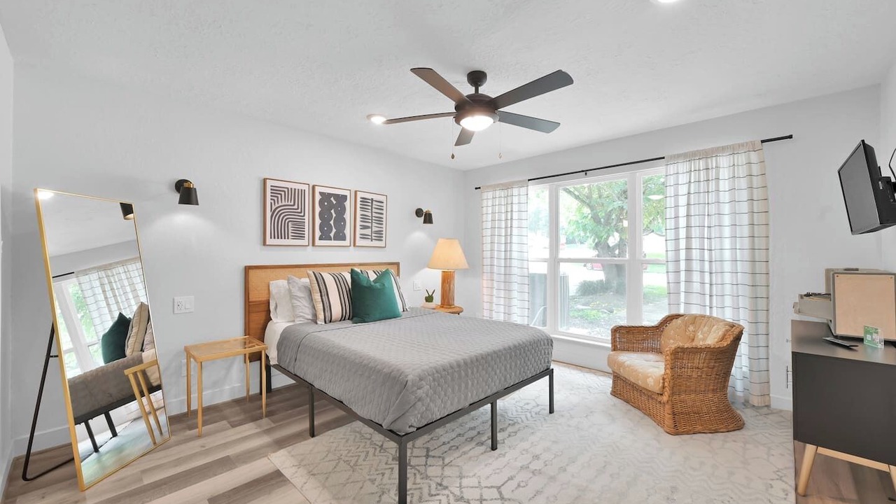 Photo of Bedroom in Walden on Lake Conroe