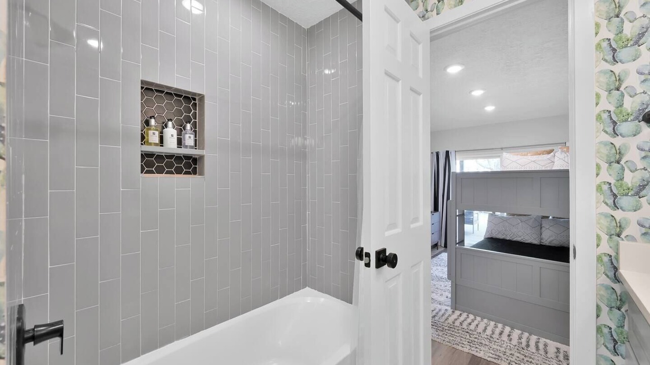Photo of Bathroom in Walden on Lake Conroe