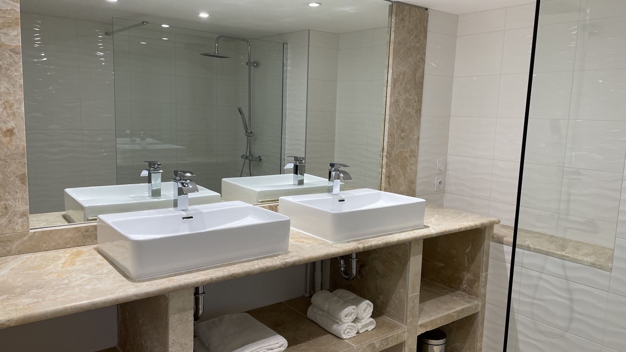 Photo of Bathroom in Saint-Pastour