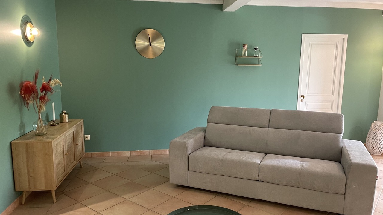 Photo of Livingroom in Saint-Pastour
