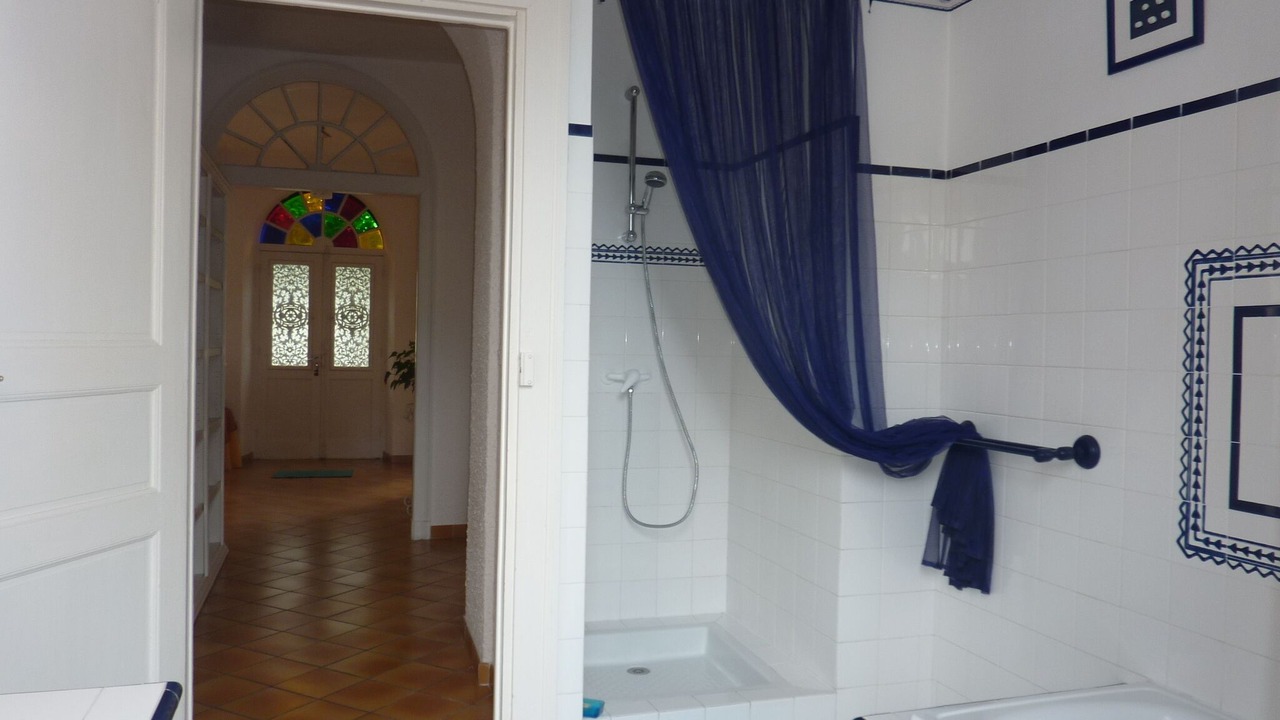 Photo of Bathroom in Assat