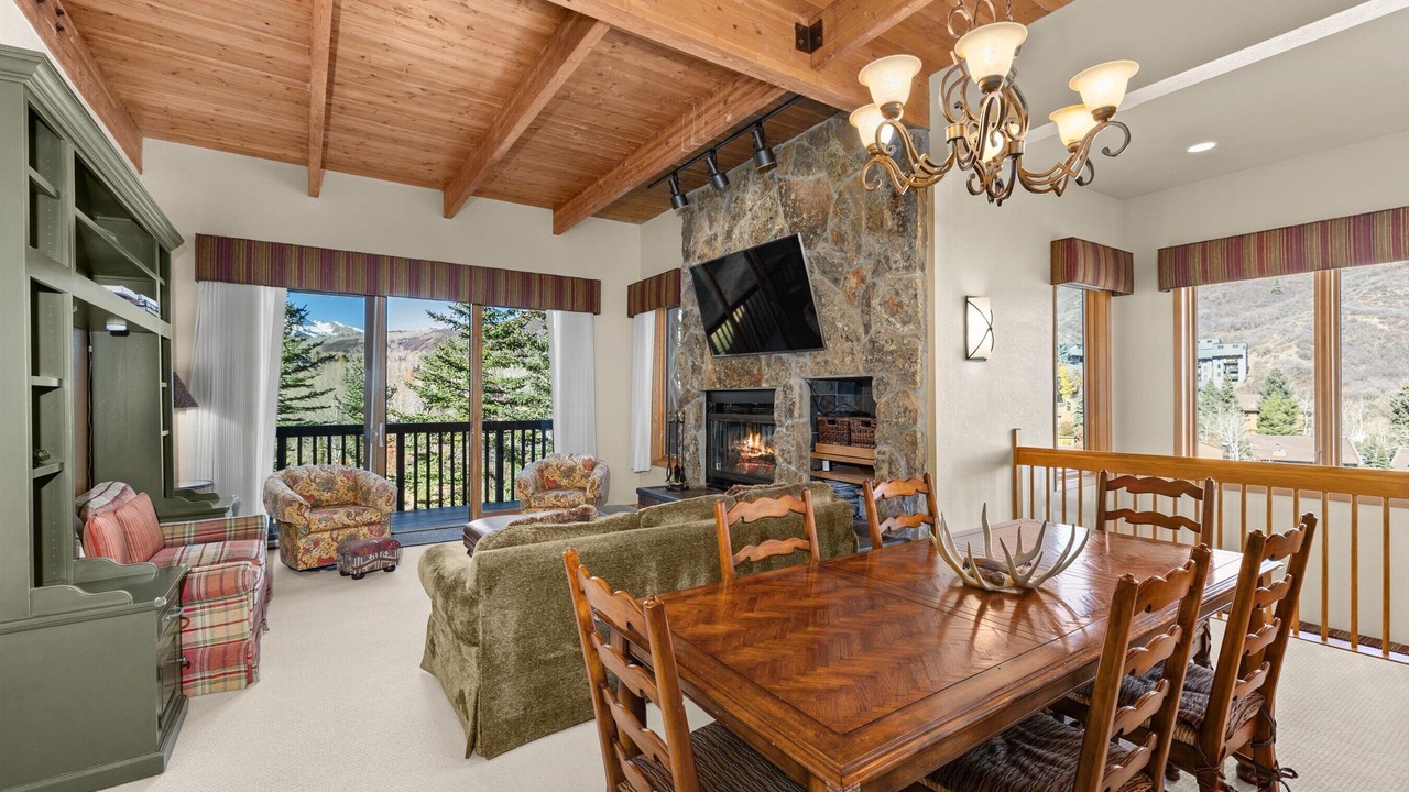 Photo of Livingroom in Snowmass Village