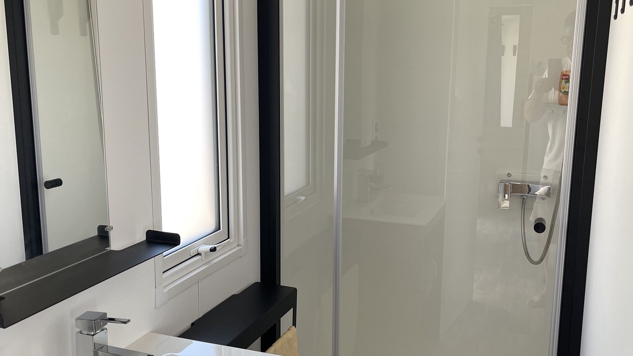 Photo of Bathroom in La Gueriniere