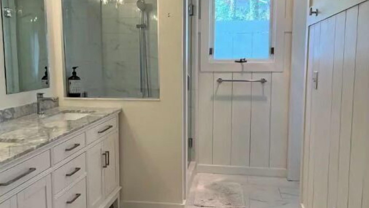 Photo of Bathroom in Cullowhee
