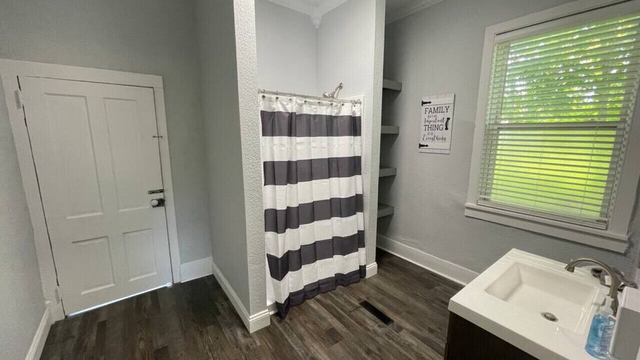 Photo of Bathroom in Ironton