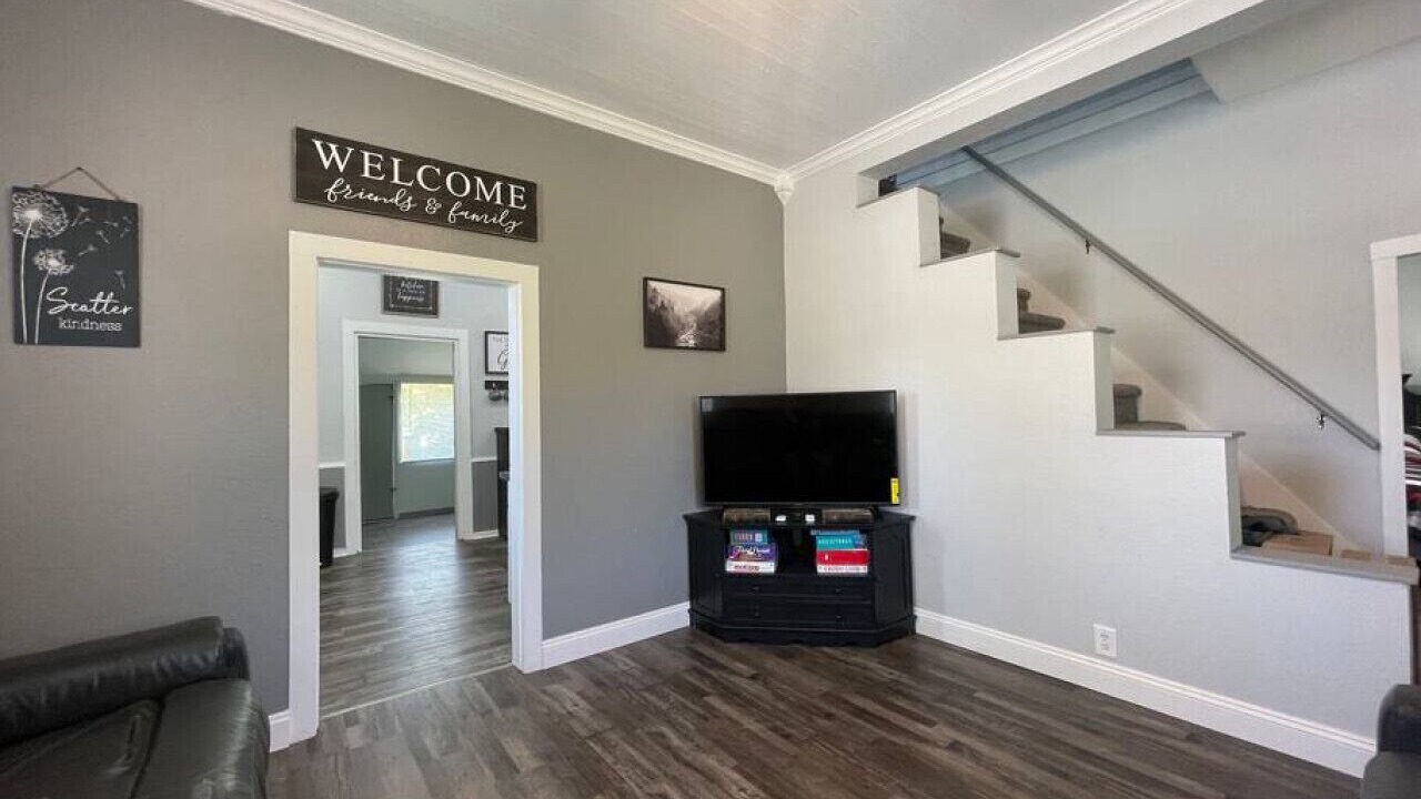 Photo of Livingroom in Ironton