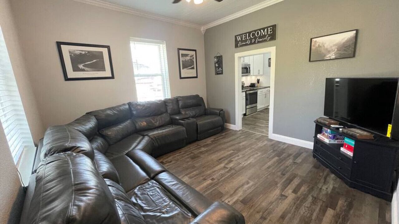 Photo of Livingroom in Ironton
