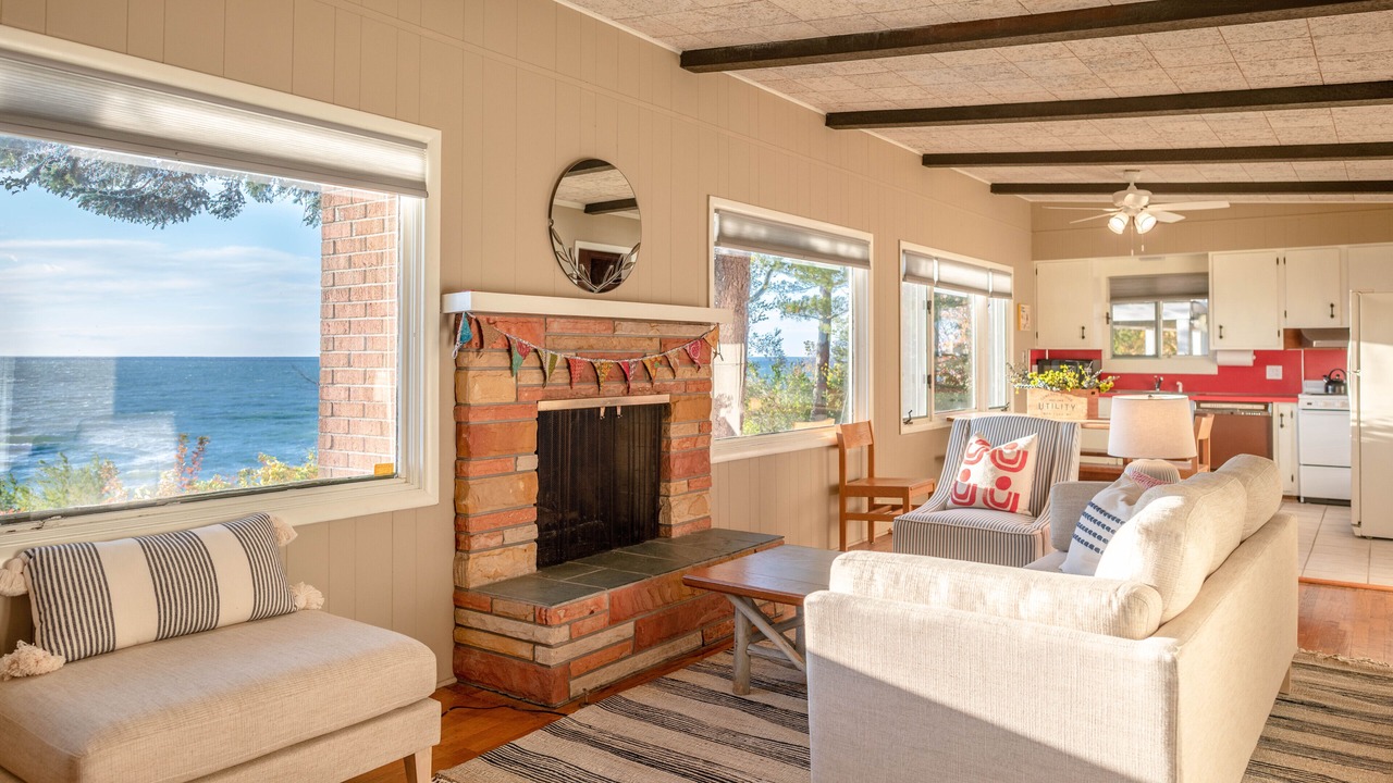 Photo of Livingroom in Macatawa