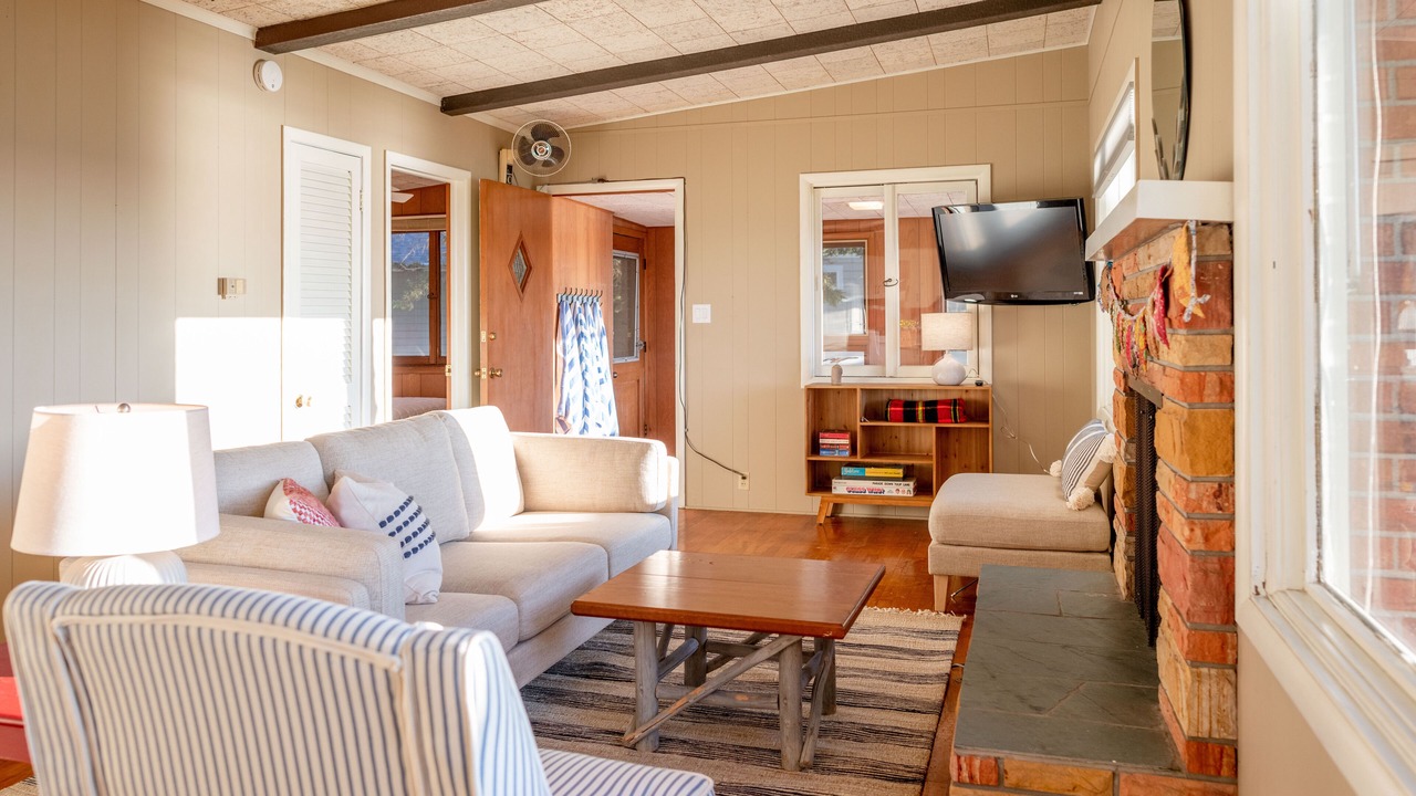 Photo of Livingroom in Macatawa