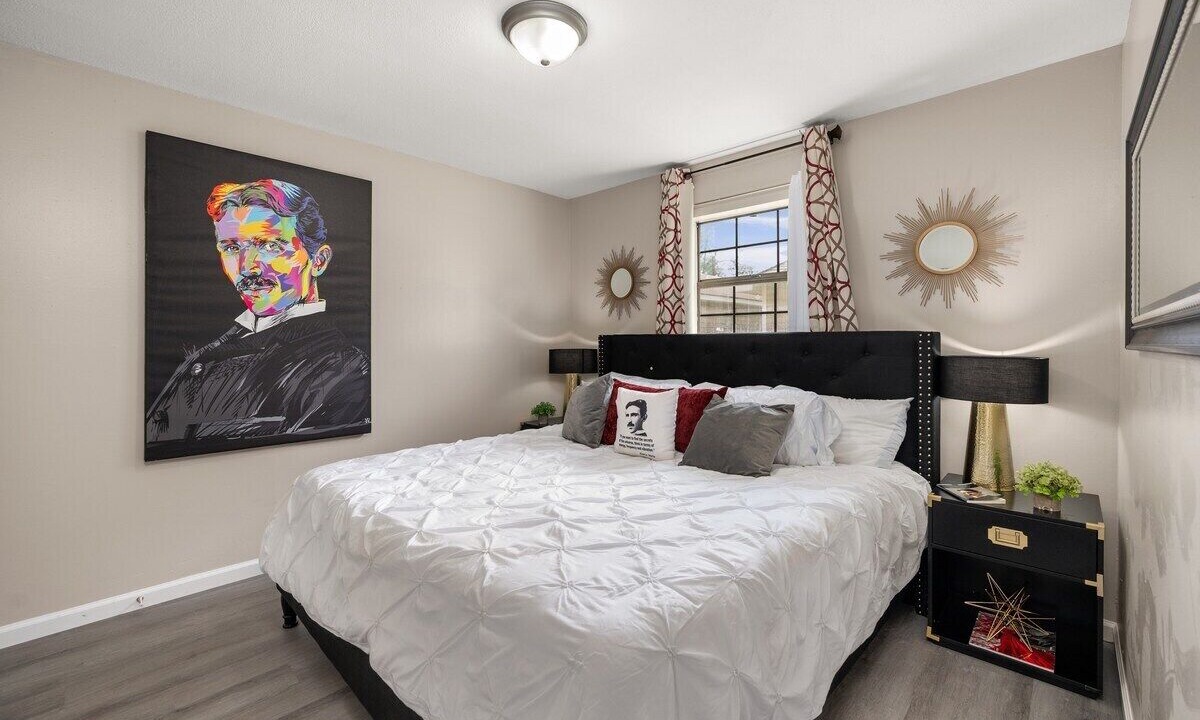 Photo of Bedroom in Pineville