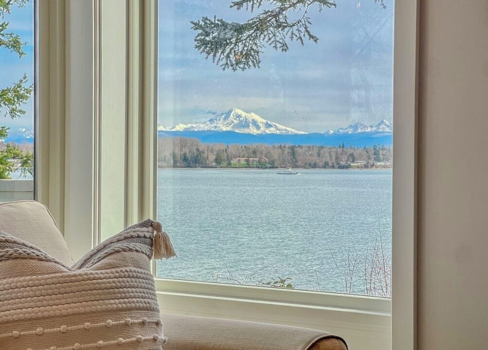 Photo of Bedroom in Lummi Island
