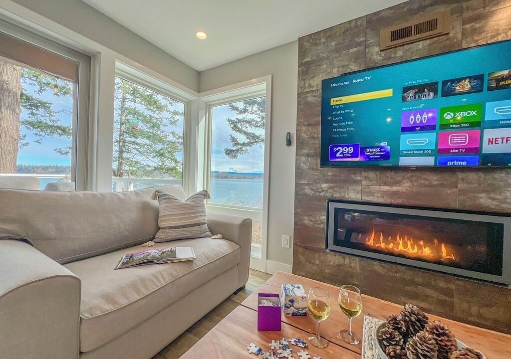 Photo of Livingroom in Lummi Island