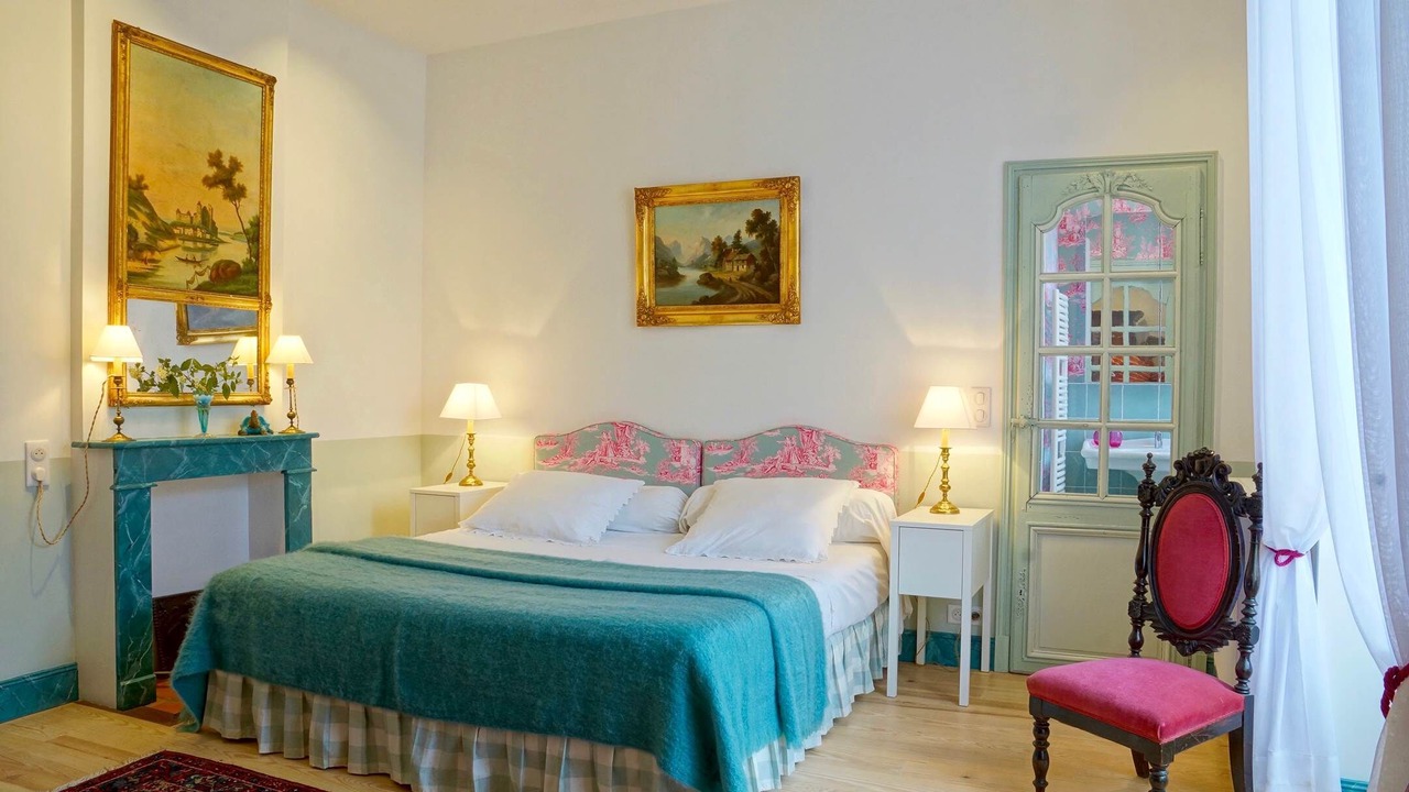 Photo of Others in Domme