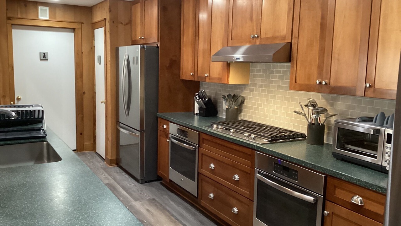 Photo of Bedroom in Hollowville