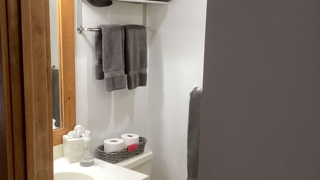 Photo of Bathroom in Hollowville