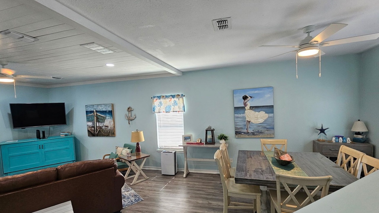 Photo of Livingroom in Bella Vista