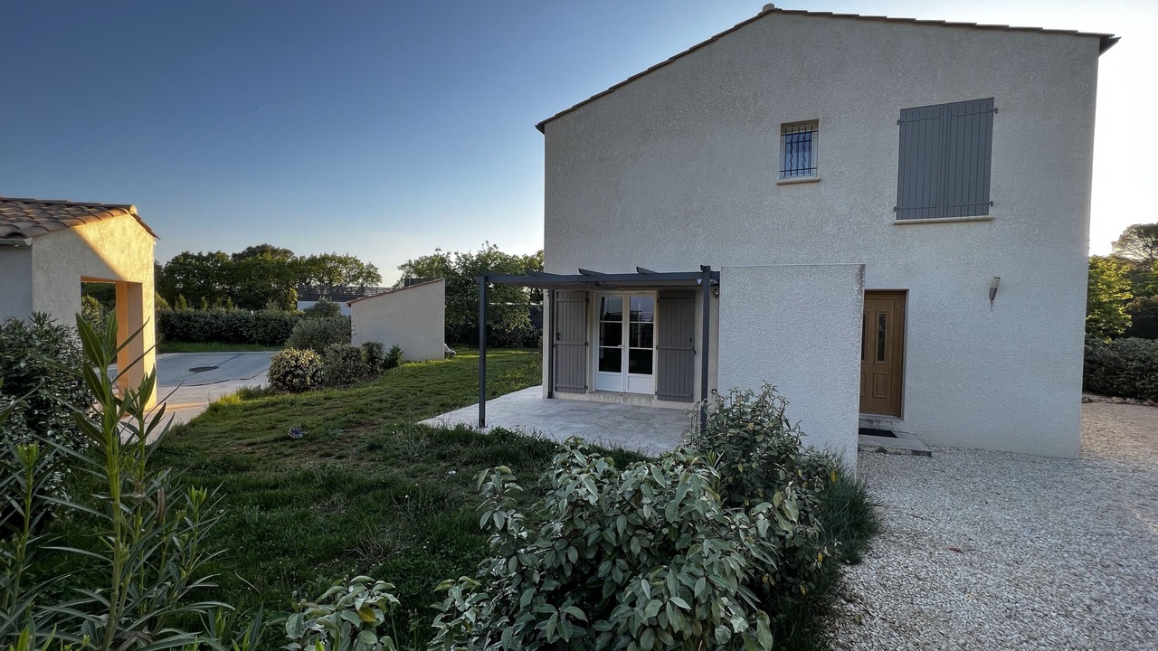 Photo of Outdoor in Saint-Victor-des-Oules