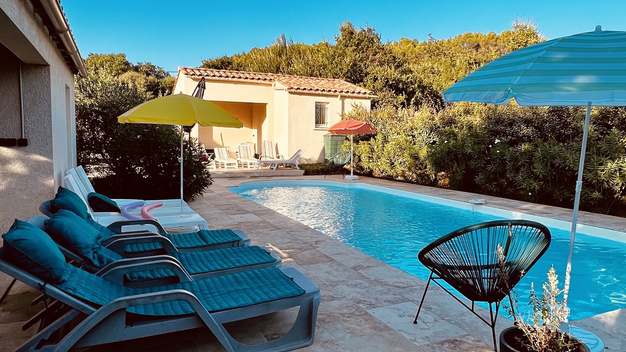 Photo of Outdoor in Saint-Victor-des-Oules