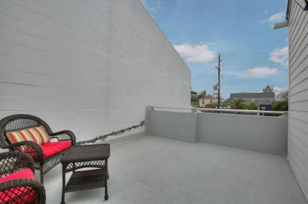 Photo of Patio Balcony in Uptown Historic District
