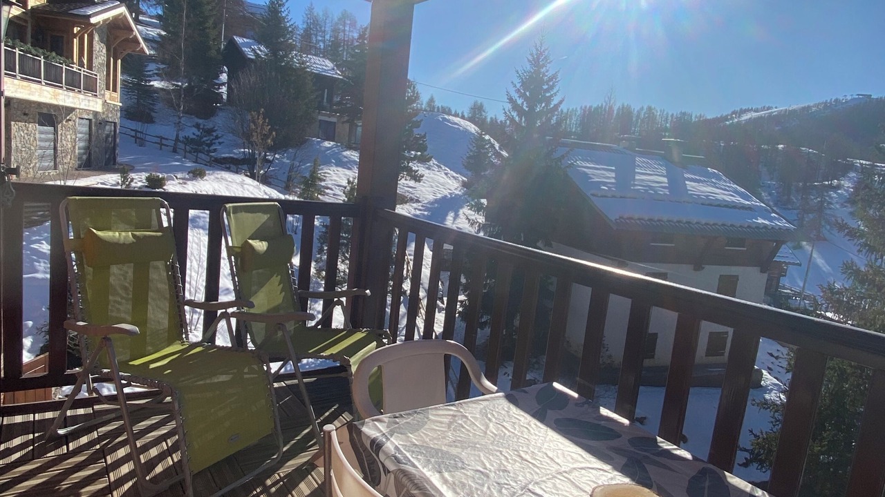 Photo of Outdoor in Peone