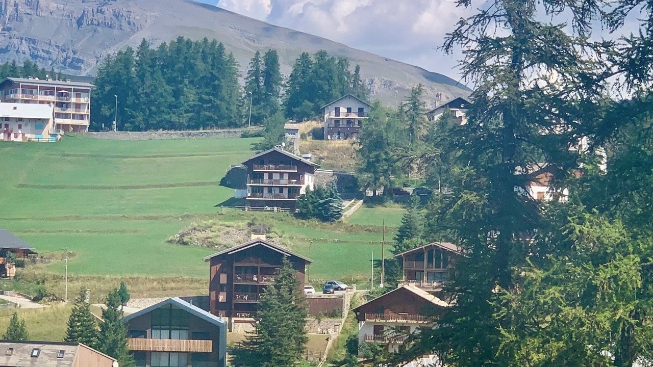 Photo of Outdoor in Peone