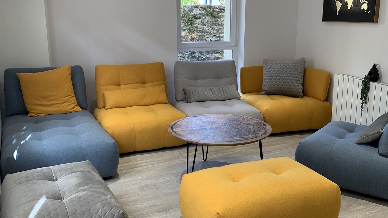 Photo of Livingroom in Chailland